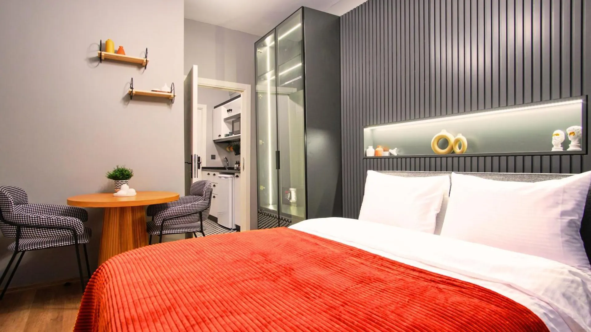 Taks-Inn Suites Istanbul